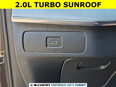 Used 2023 Volvo XC90 B5 Core image 16