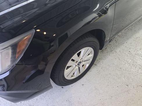 Used 2018 Subaru Outback 2.5i Premium image 9