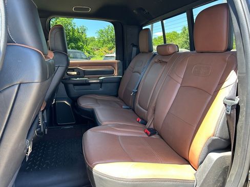 Used 2024 RAM 2500 Limited w/ Safety Group AWD/4WD image 13