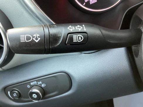 Used 2021 Chevrolet Blazer LT FWD image 24