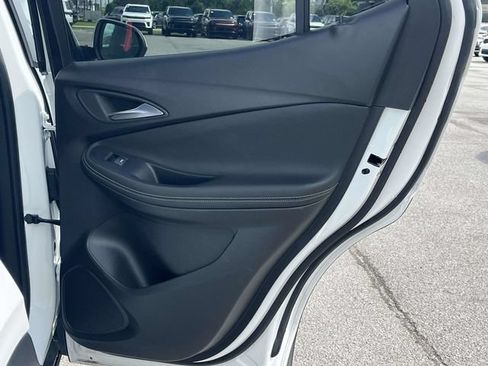 Used 2025 Buick Encore GX Preferred FWD image 21