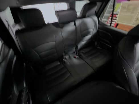 Used 2025 Toyota 4Runner SR5 AWD/4WD image 33