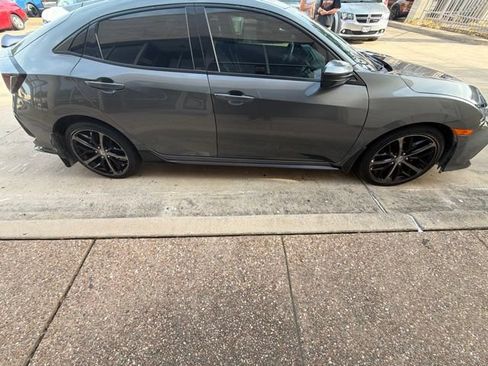 Used 2021 Honda Civic Sport image 5