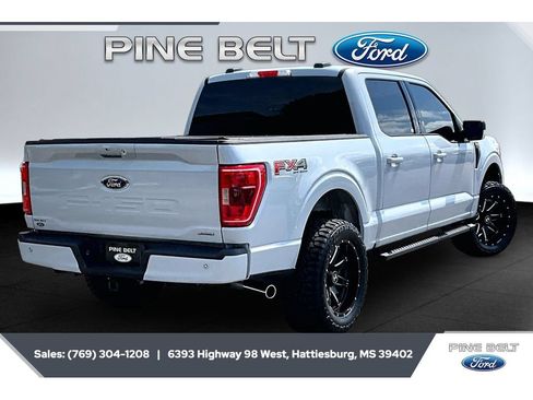 Used 2022 Ford F150 XLT w/ Equipment Group 302A High AWD/4WD image 11