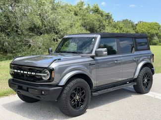 Used 2022 Ford Bronco Outer Banks AWD/4WD video 1