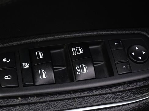 Used 2021 Maserati Levante GranSport image 27