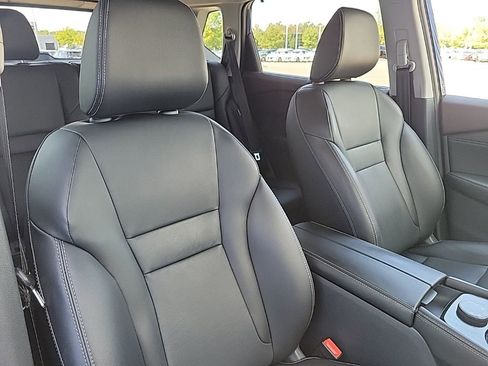 Certified 2022 Nissan Rogue SL w/ SL Premium Package image 15