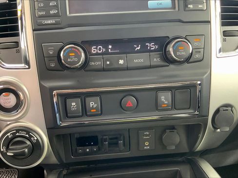 Used 2018 Nissan Titan PRO-4X w/ Pro-4x Utility Package image 34