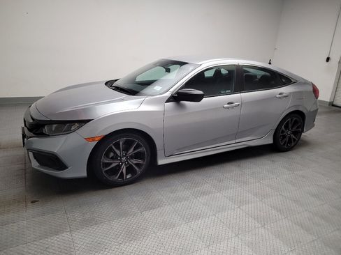 Used 2020 Honda Civic Sport image 2