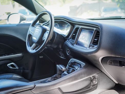 Used 2019 Dodge Challenger SXT w/ Plus Package RWD image 10