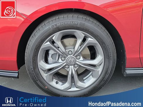 Certified 2024 Honda Accord EX image 31