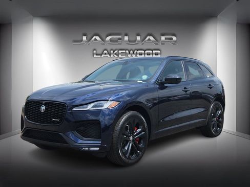 New 2025 Jaguar F-PACE R-Dynamic S image 1