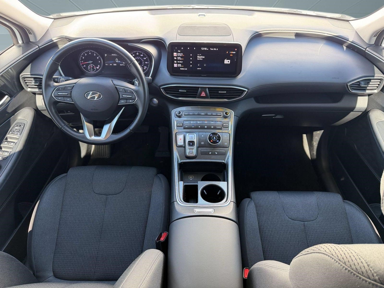 Used 2023 Hyundai Santa Fe SEL AWD/4WD image 15