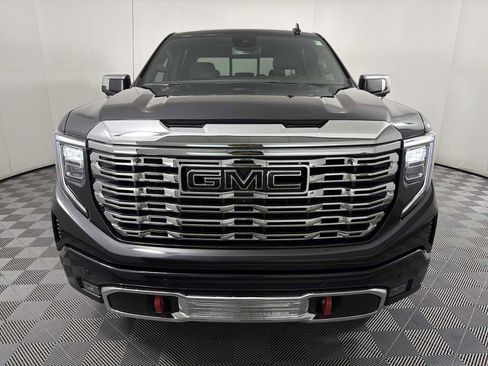Used 2022 GMC Sierra 1500 Denali AWD/4WD image 2