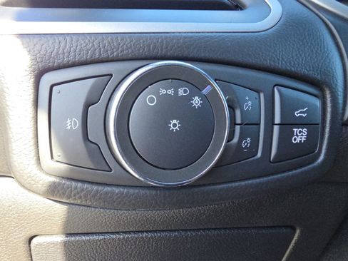 Used 2021 Ford Edge ST-Line image 6