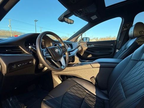 Used 2023 Buick Enclave Avenir w/ Avenir Technology Package image 16