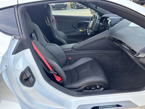 Used 2024 Chevrolet Corvette Stingray Preferred Cpe w/ Z51 Performance Package image 25