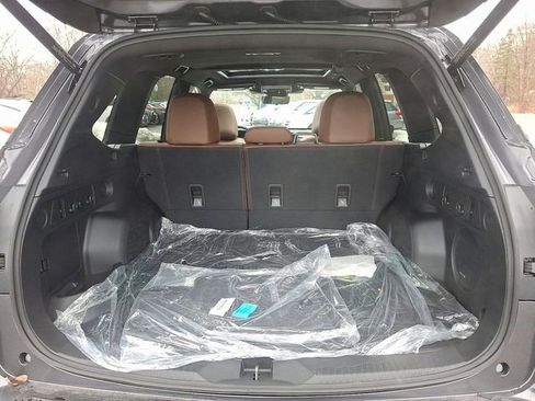 Used 2025 Subaru Forester Touring w/ Touring Package image 29