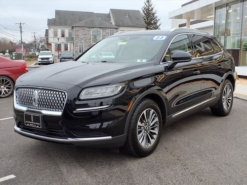 Certified 2023 Lincoln Nautilus AWD w/ Premium Package image 7