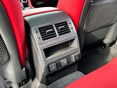 Used 2025 Jaguar F-PACE R-Dynamic S image 10