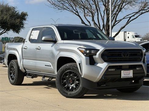 New 2026 Toyota Tacoma SR5 image 2