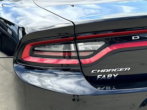 Used 2023 Dodge Charger SXT RWD image 7