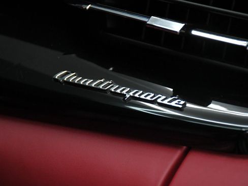 Used 2017 Maserati Quattroporte GTS GranSport RWD image 47