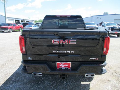 New 2026 GMC Sierra 1500 AT4 AWD/4WD image 6