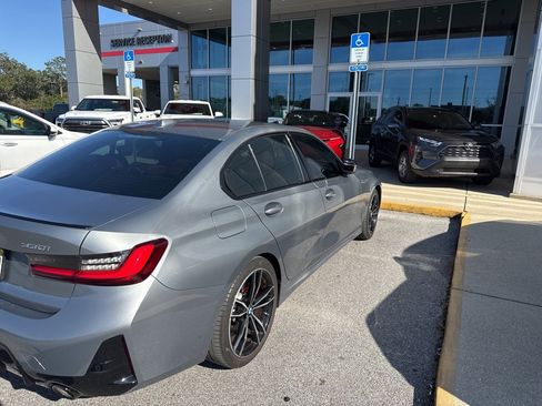 Used 2023 BMW 330i Sedan w/ M Sport Package image 4