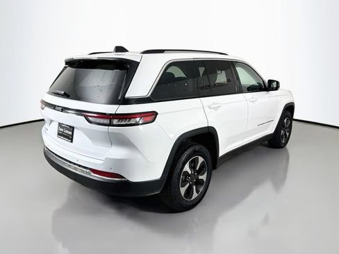 Used 2024 Jeep Grand Cherokee Limited 4xe AWD/4WD image 7