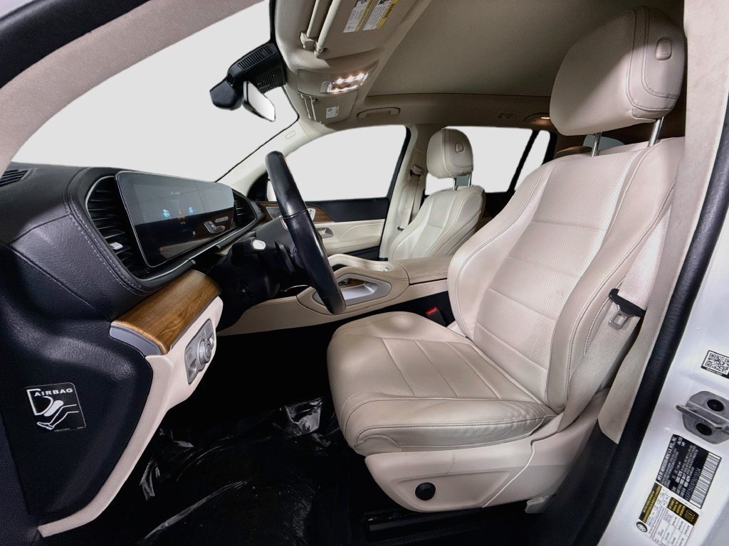 Used 2023 Mercedes-Benz GLS 450 4MATIC image 17