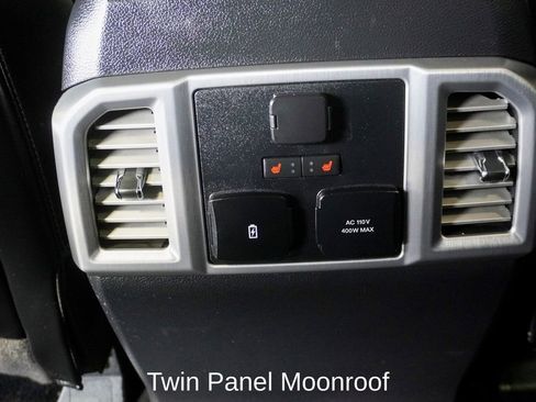 Used 2019 Ford F150 Platinum image 9