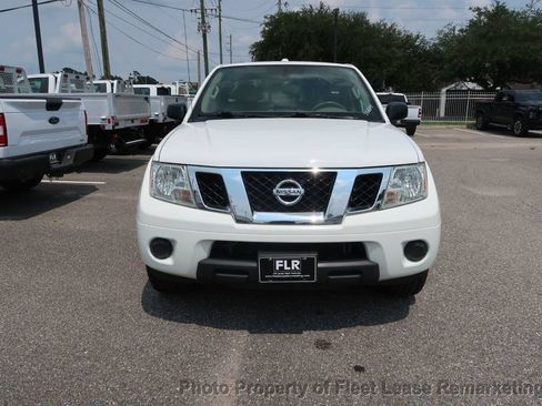 Used 2016 Nissan Frontier SV RWD image 8