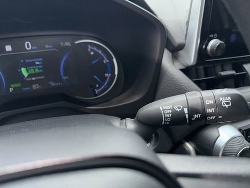 Used 2023 Toyota RAV4 AWD Hybrid image 39