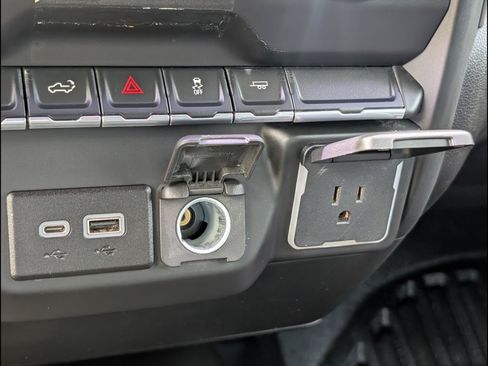 Used 2023 GMC Sierra 1500 Pro w/ Pro Value Package RWD image 15