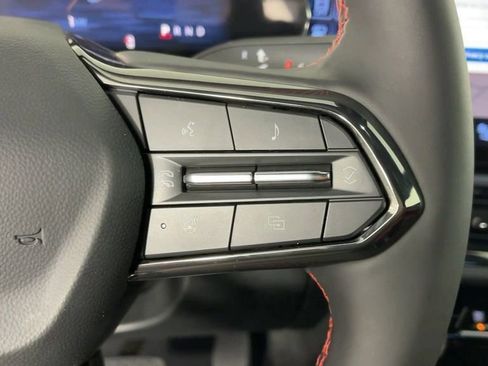 New 2025 Chevrolet Equinox EV RS image 22