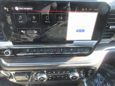 New 2026 GMC Sierra 3500 SLT w/ SLT Premium Package image 19