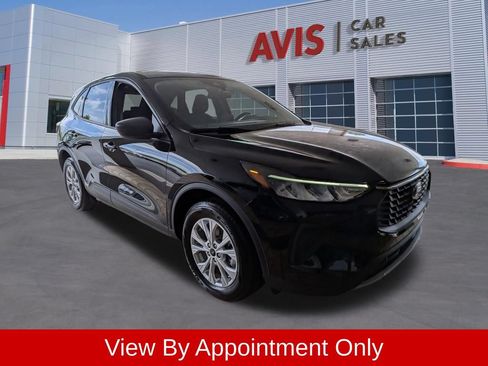Used 2025 Ford Escape Active FWD image 3