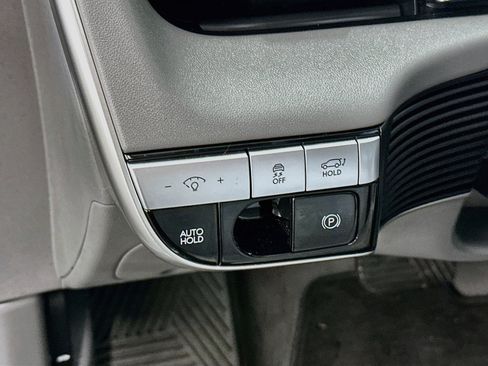 Used 2024 Hyundai Ioniq 5 Limited AWD/4WD image 17