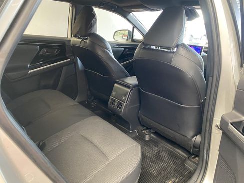 Used 2023 Toyota bZ4X AWD image 11