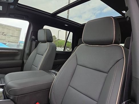 New 2026 Chevrolet Tahoe Premier w/ Sun And Tow Package AWD/4WD image 11