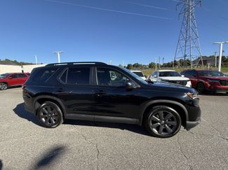 New 2025 Honda Pilot Sport video 2