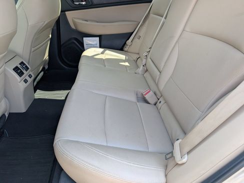 Used 2016 Subaru Outback 2.5i Limited w/ Popular Package #4 AWD/4WD image 7