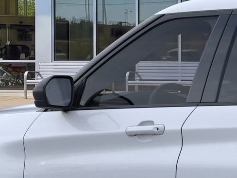 New 2026 Ford Explorer Active RWD image 20