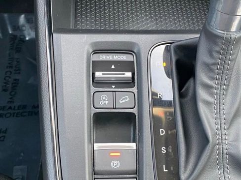 Certified 2025 Honda CR-V LX image 20