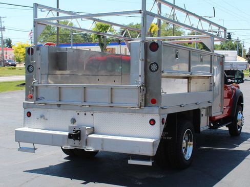 Used 2017 Ford F550 4x4 Regular Cab Super Duty image 6