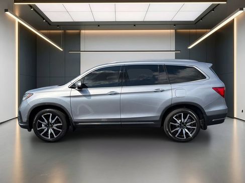 Used 2019 Honda Pilot Elite image 2