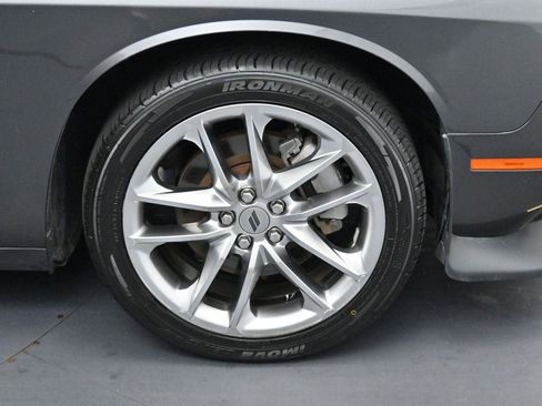 Used 2022 Dodge Challenger GT AWD/4WD image 29