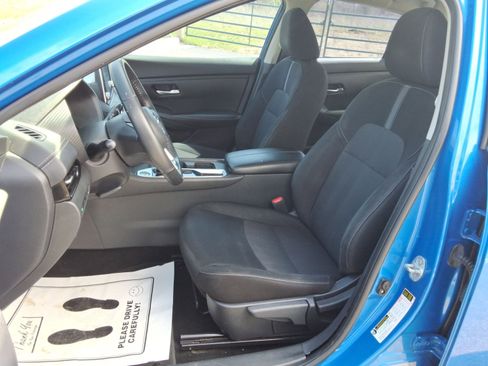 Used 2022 Nissan Sentra SV FWD image 26