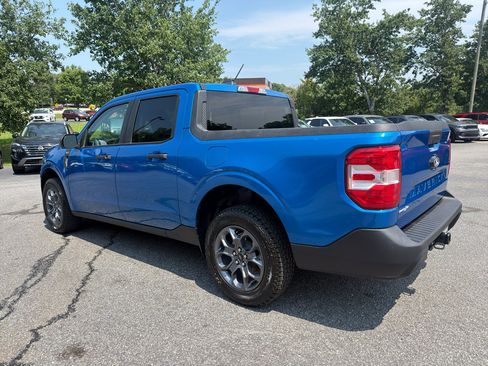 Used 2025 Ford Maverick XLT w/ Equipment Group 302A AWD/4WD image 7